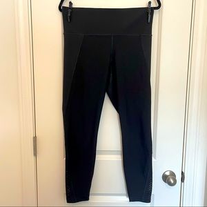 Old Navy Elevate 7/8 Leggings